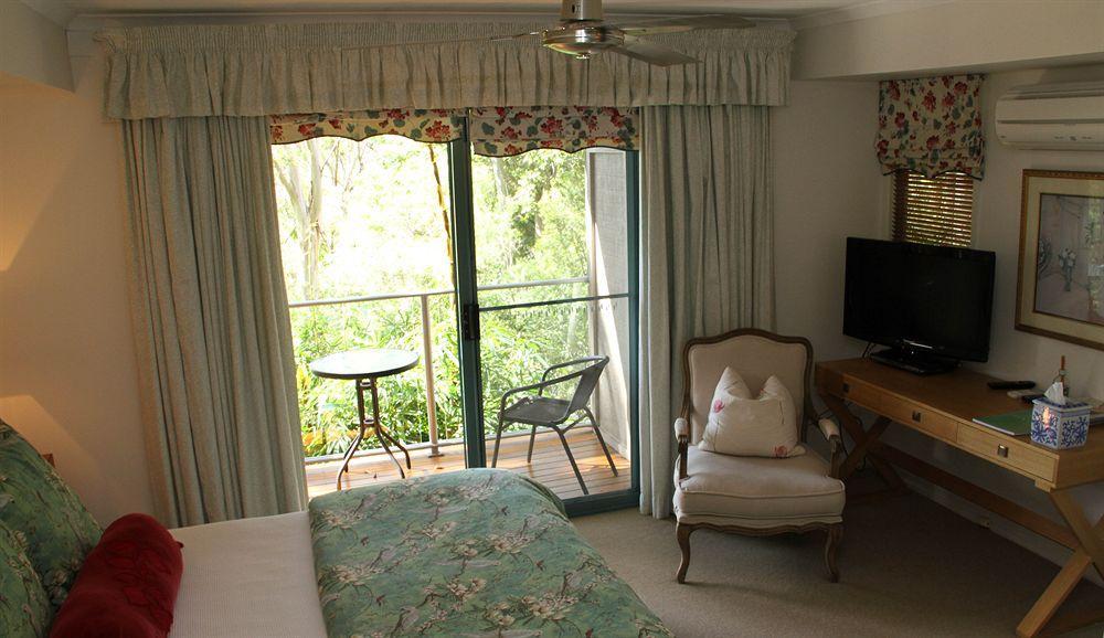 Arabella Guesthouse Alexandra Headland Exterior photo